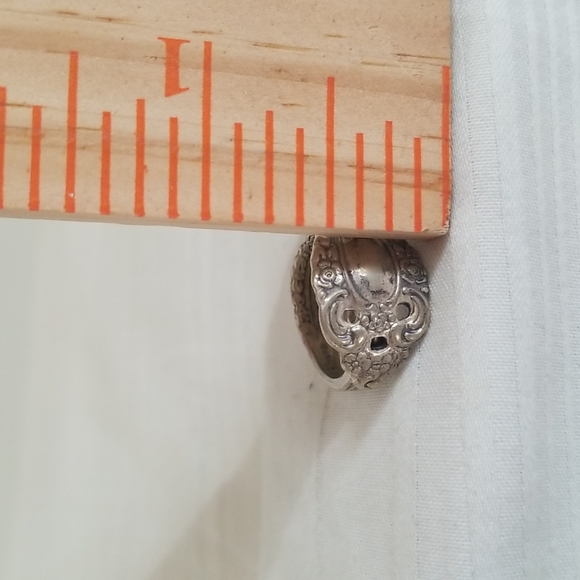 Vintage Silver 1881 Rogers Oneida Spoon Ring - Picture 5 of 6